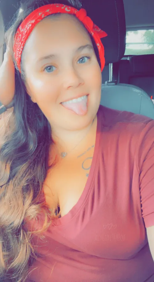 I got my OF back up again after some time off. It’s free for a short time  by alygirl94