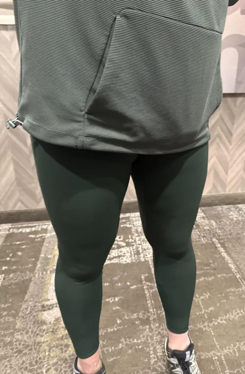 I Got New Leggings Today! by aktsla