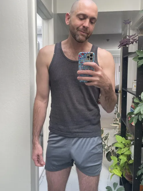 I got some new jogging shorts by HawaiiHungBro