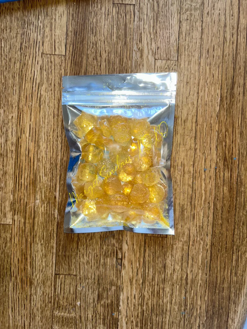 I have 3 bags ready to go. DM me to claim yours! posted by MargotSinclairXoXo