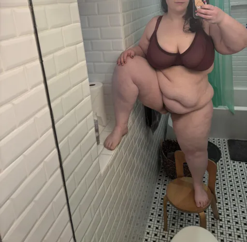 i have those extra juicy thighs you may have been hungry for by bbwjewishprincess