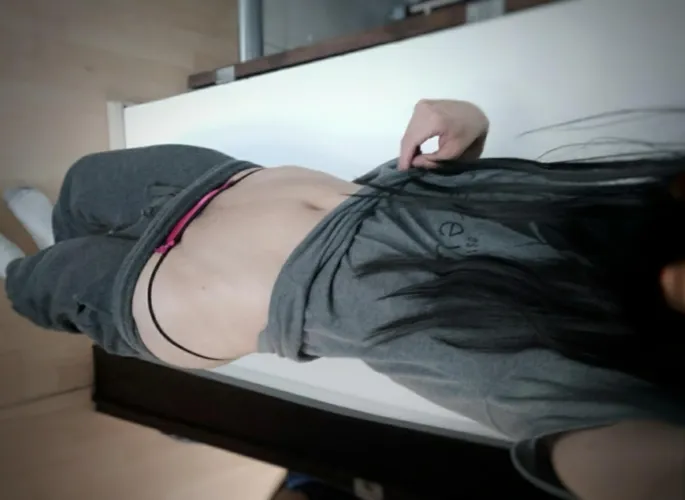 I heard u guys enjoy when I wear them this low by soldaderyan