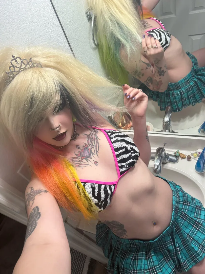 I heard you like scene girls posted by _ScarletTwinkle