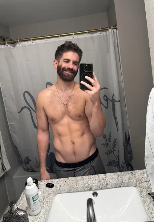 I hope I look good smiling by Unbeatable-Monkey081