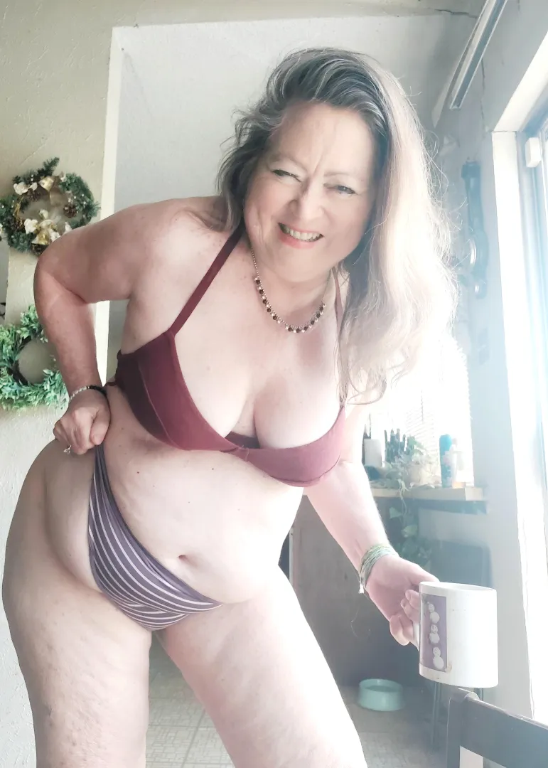 I hope I make you hard today posted by blondiedi1223