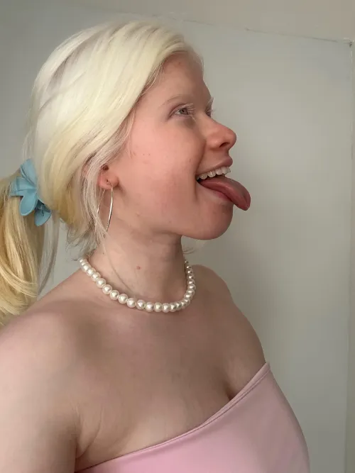 I hope I'll get cum from you every day by WickedGoddessox