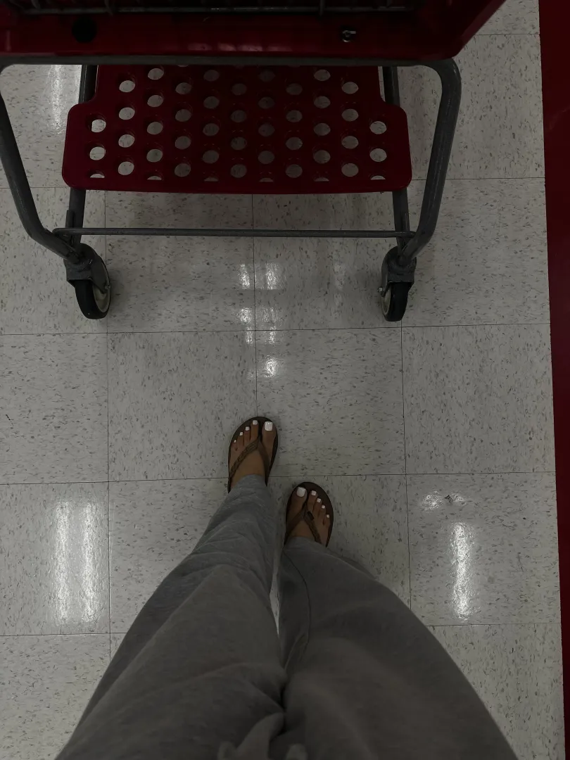 I hope u love my feet posted by athenasfeet13