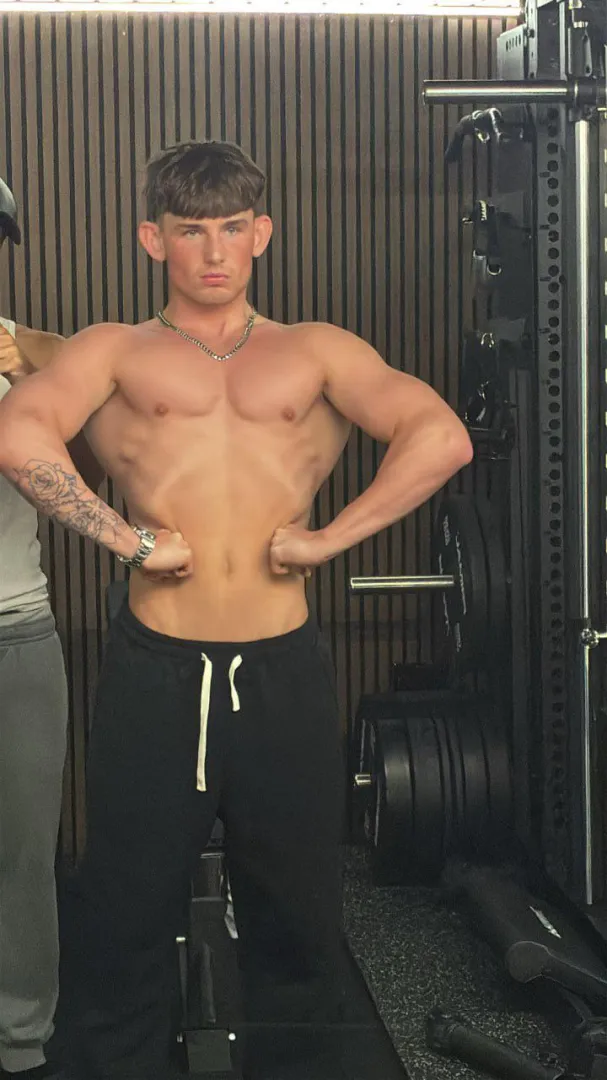 I hope you guys like gym rats posted by PinkNWhirl