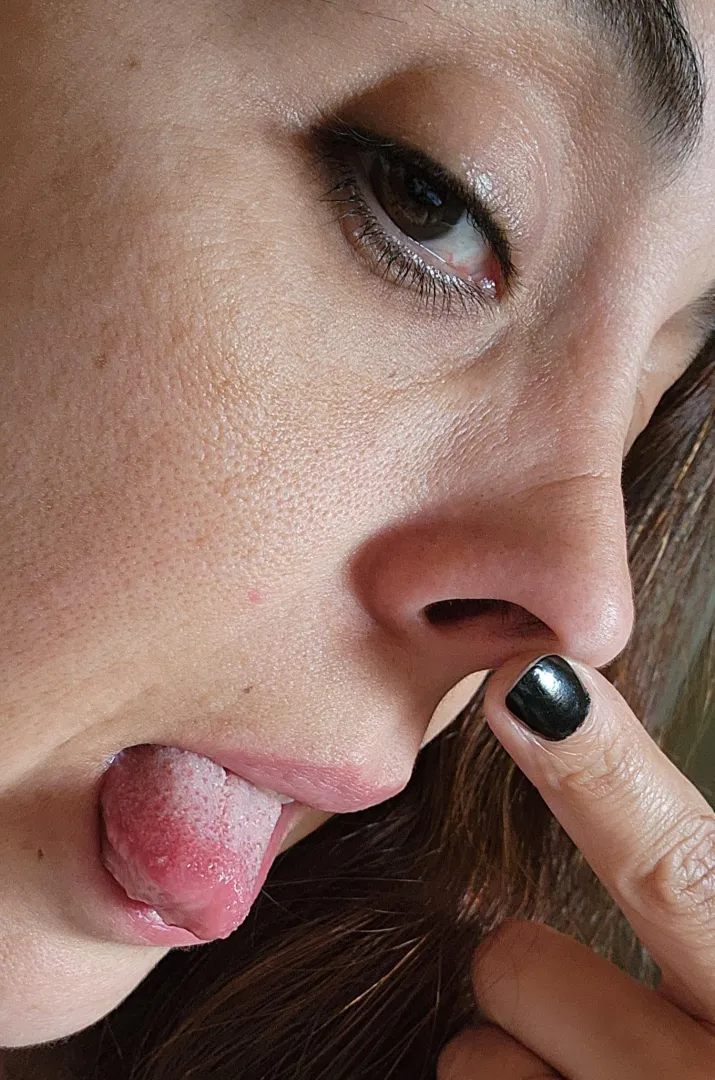 I imagine sniffing a lot of losers. posted by NiKKa_firegoddess