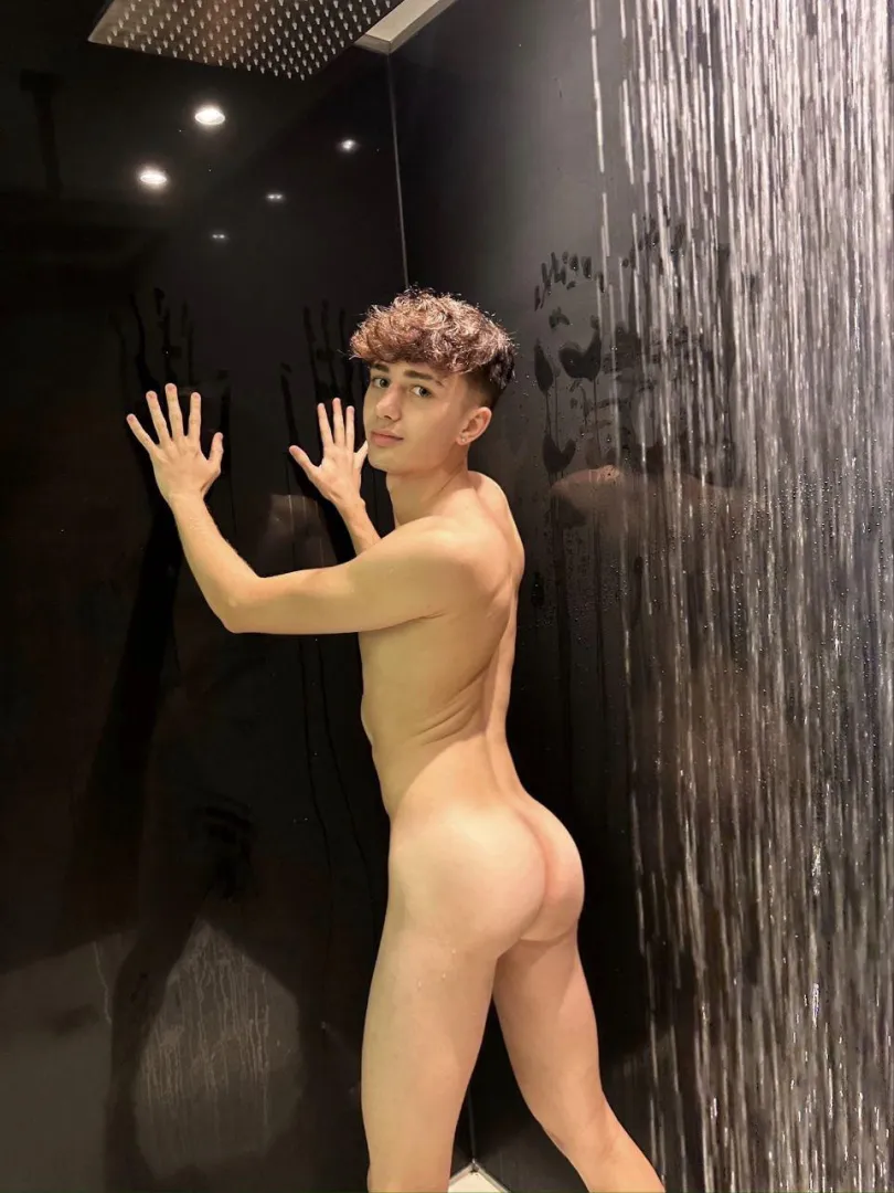 I just wait for the right one posted by luli-fiery101