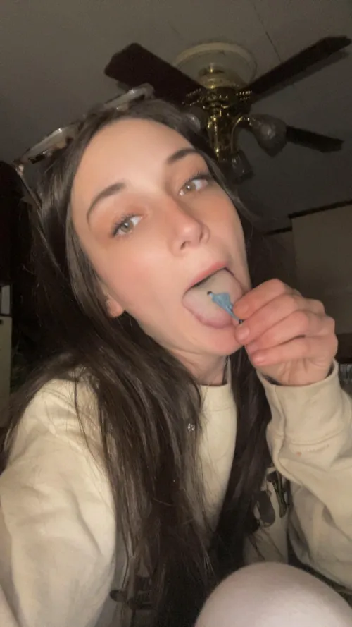 I know a TINY hates to see me coming  by Ill_Run_755