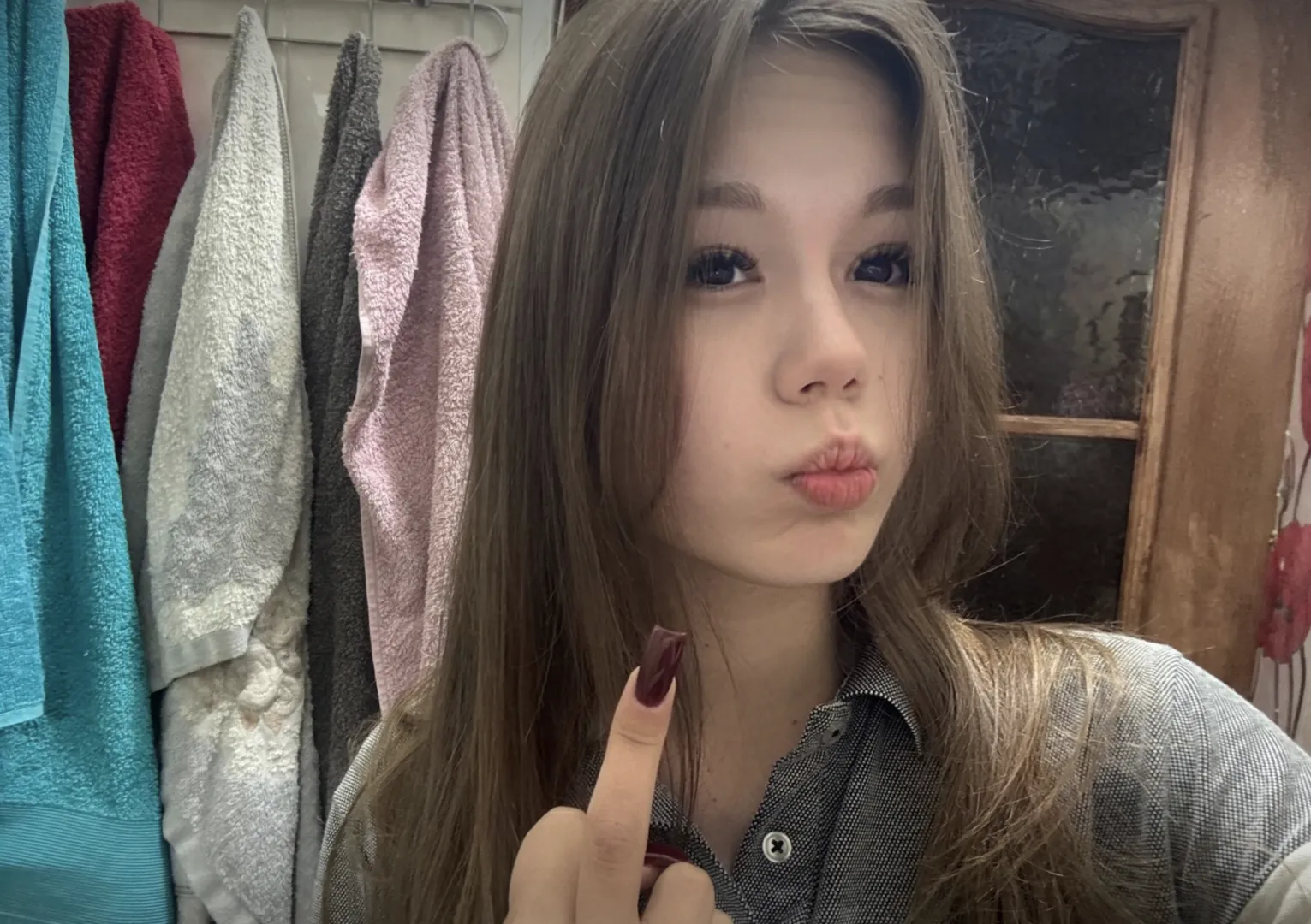 I know Daddy loves this type of selfie posted by OkSurprise229