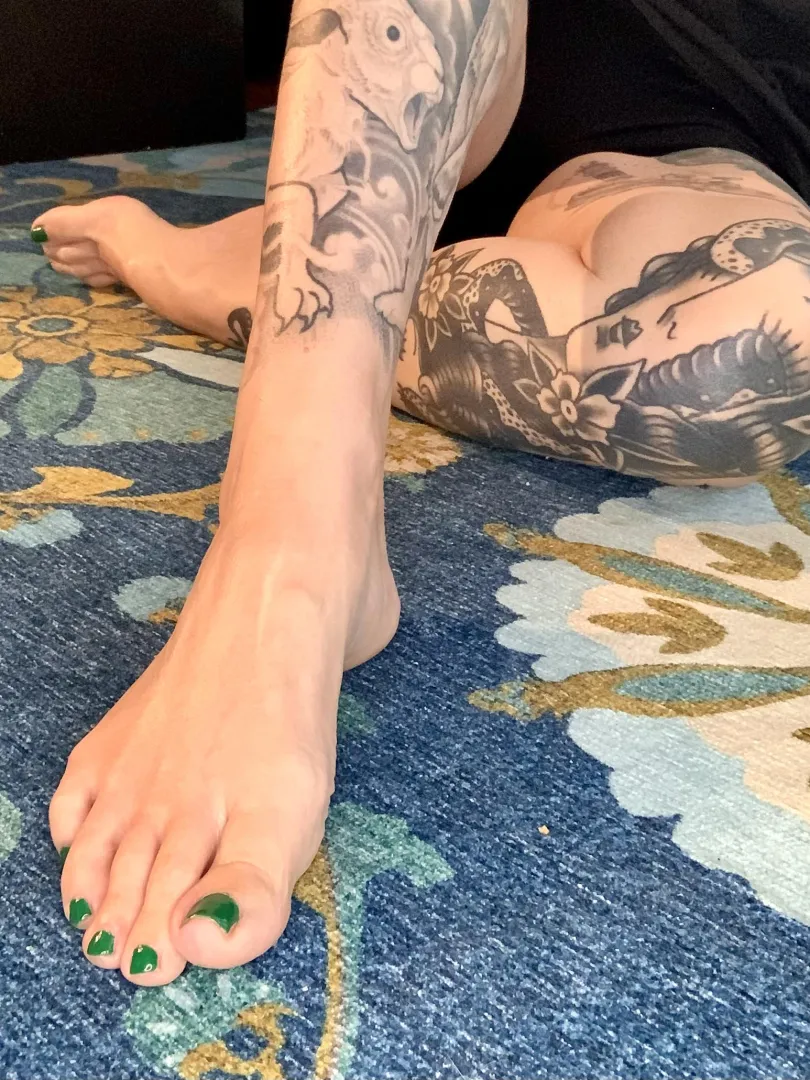 I know exactly where your eyes belong posted by LadySoleSinister