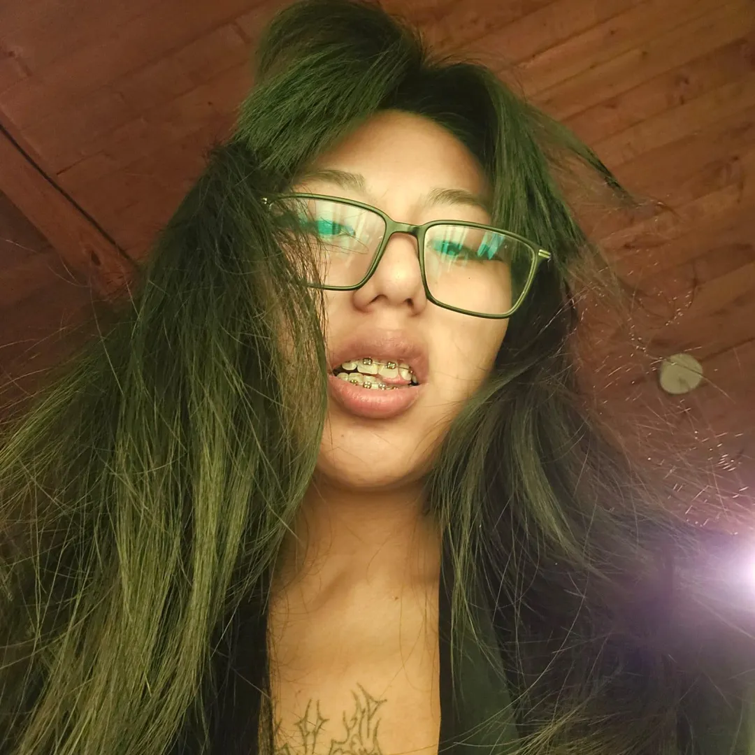 I know you are staring at my mouth and wondering how these wires would feel if I let you get close posted by Virtualuuxx