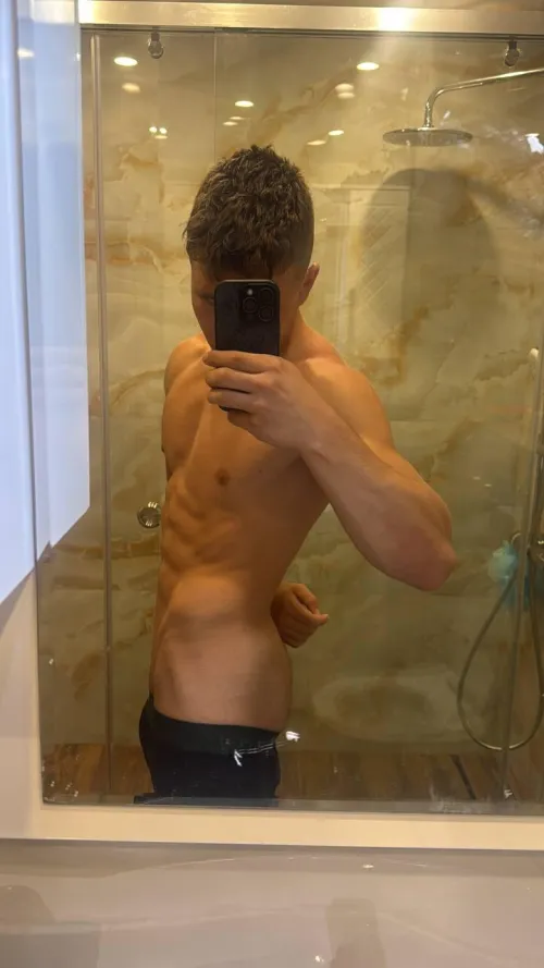 I know you like what you see by Tight-Playboy-72