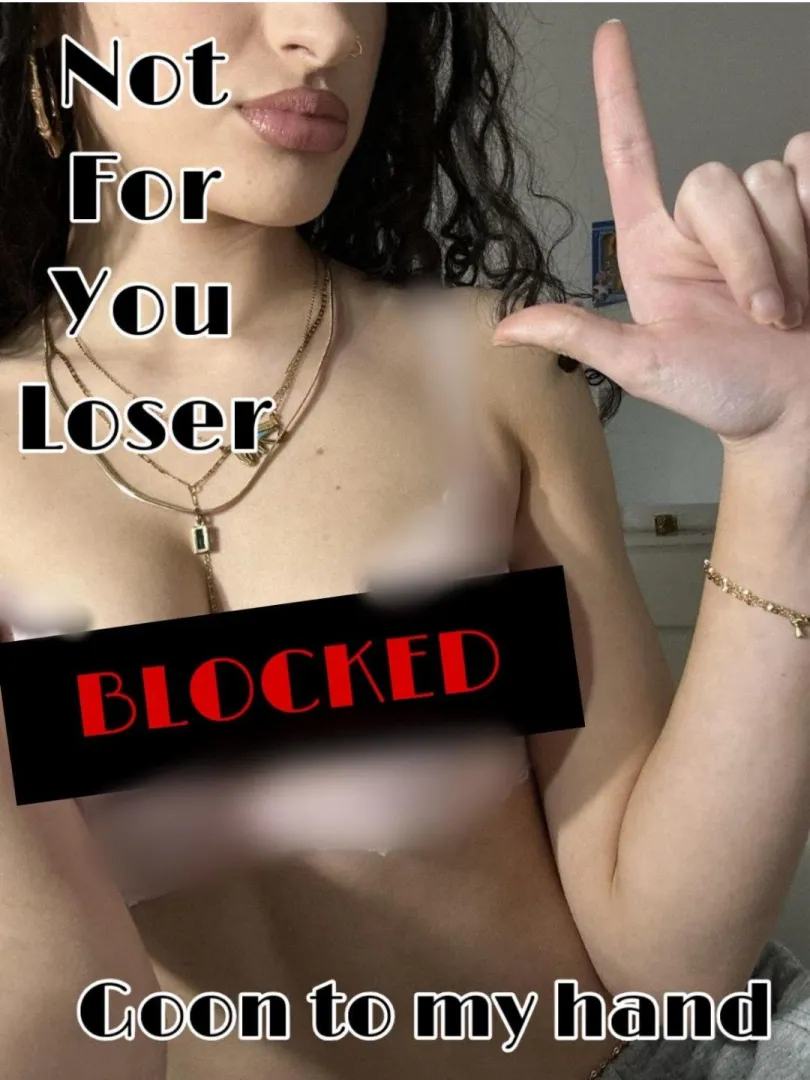 I know you're all alone for Valentine's Day, it's because of your little shrimp, tell me its size and Godess will give you the appropriate punishment. posted by Godess_444