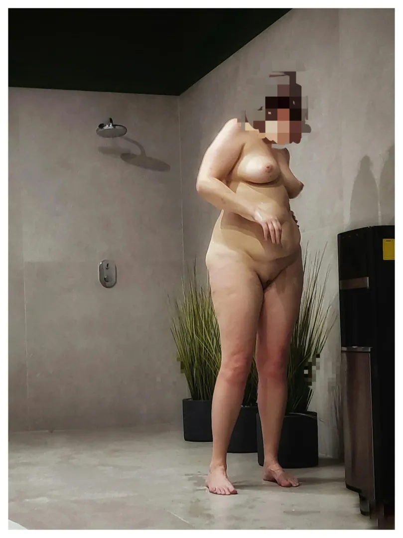 I like parties in the sauna. This time, we visited the sauna with a couple of old friends. I'm interested in your opinion. Does my aging body still look attractive? posted by Odd-Barracuda-5395