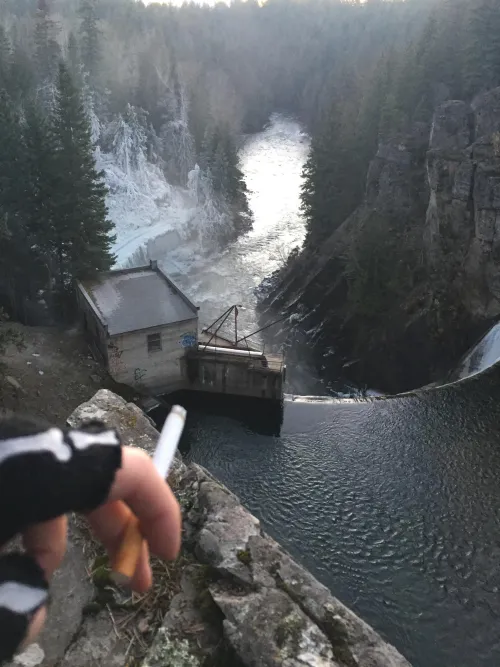 I like to think i find pretty dope smoke spots by PancakesareFabulous