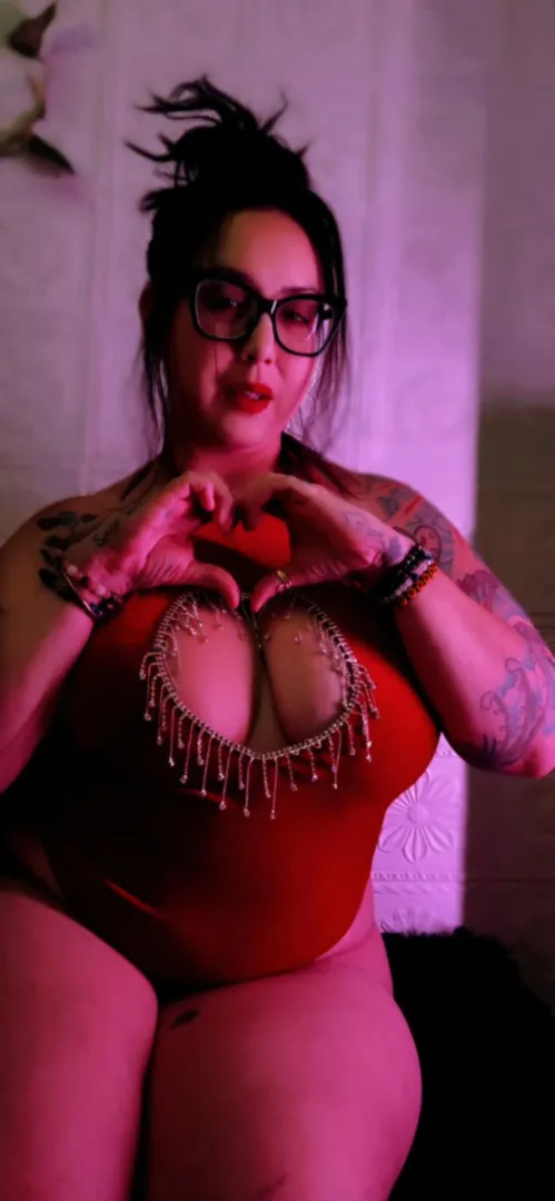 I look harmless but youre about to become my fucktoy posted by arozebyanyothername