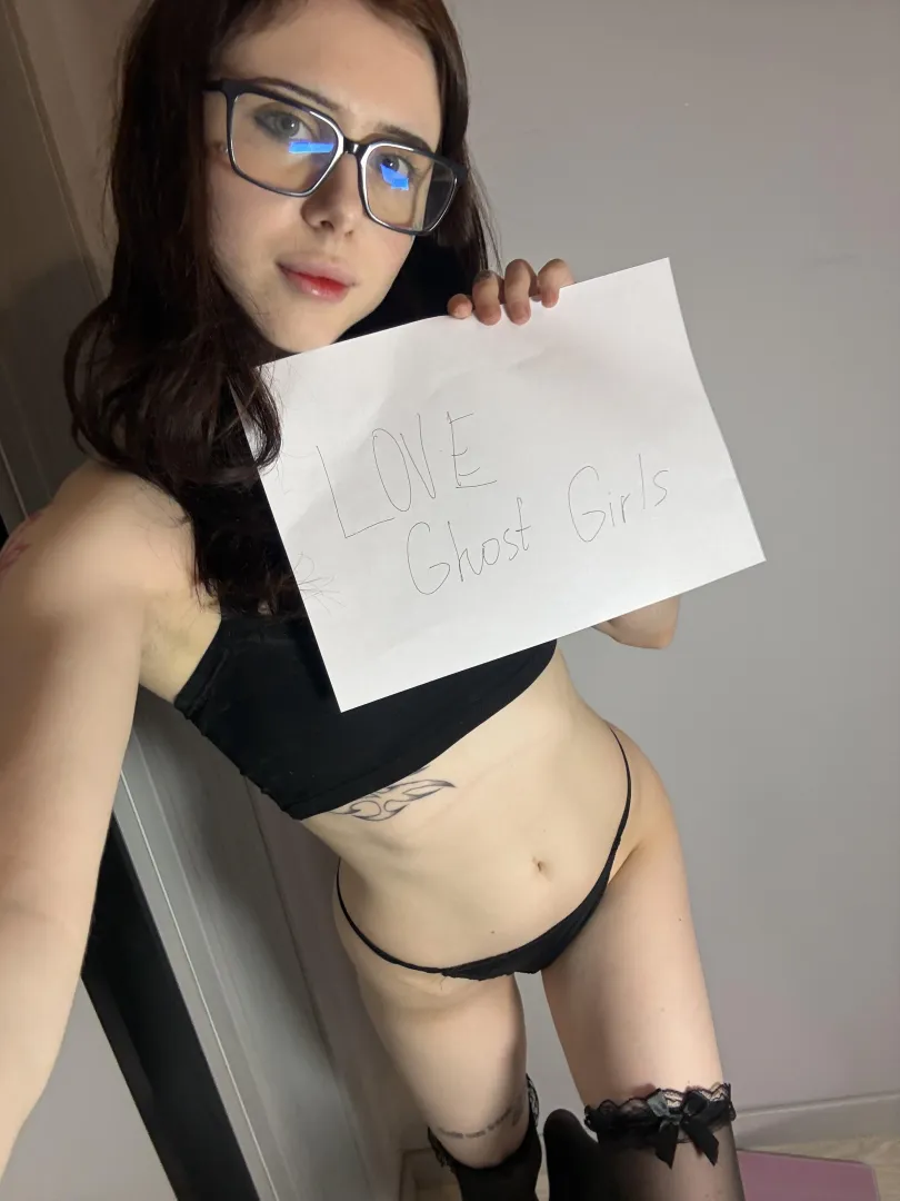 I Looove Ghost Girls! posted by babilonian_