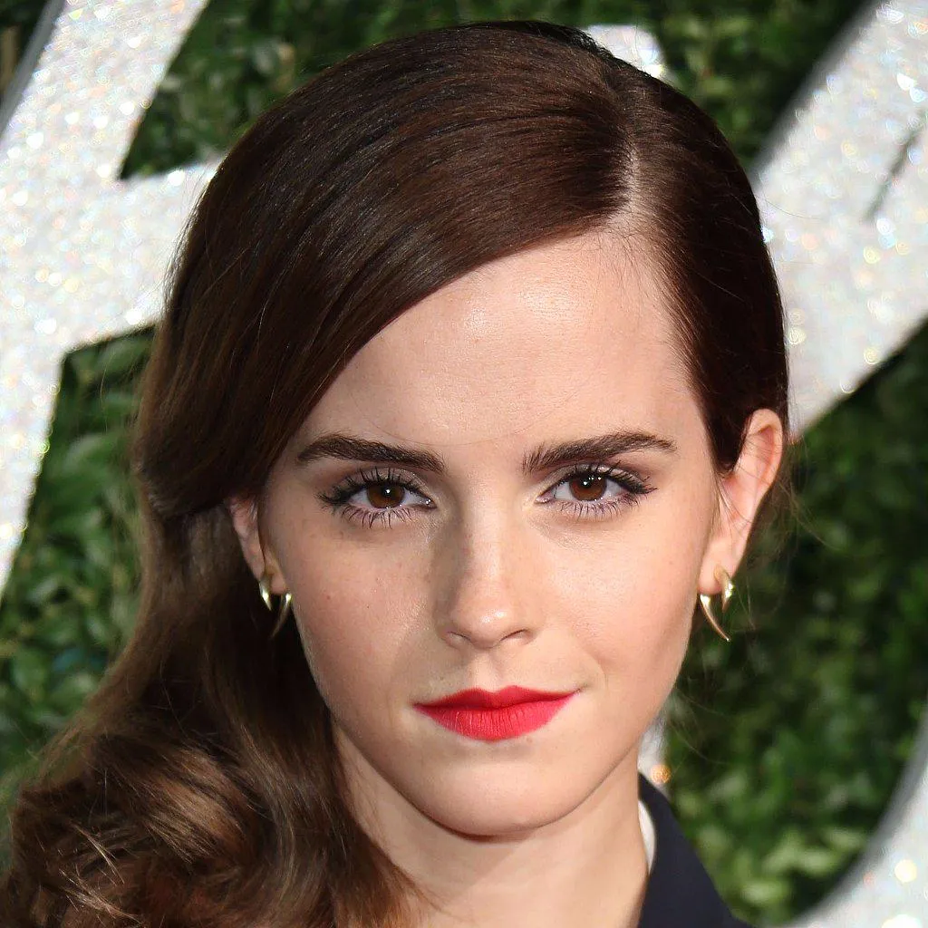 I love looking into her eyes and worshiping. Oh Emma I love you! posted by Kraken9377