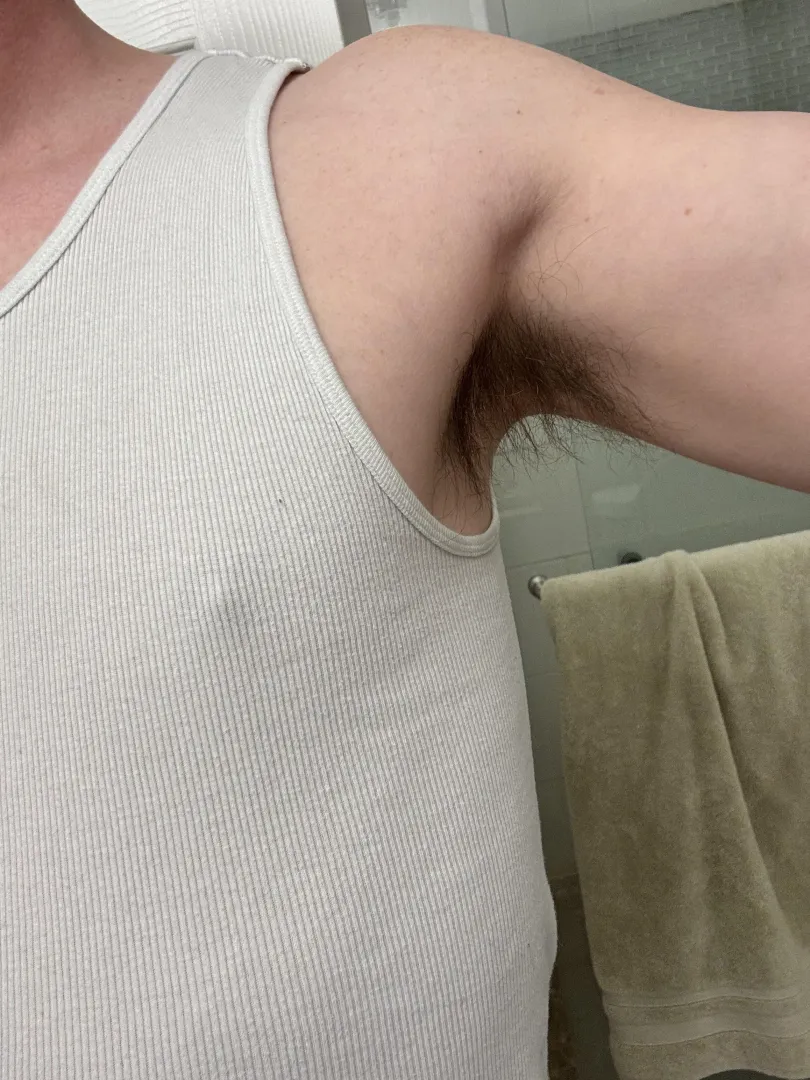 I love my hairy pits posted by jjhw30
