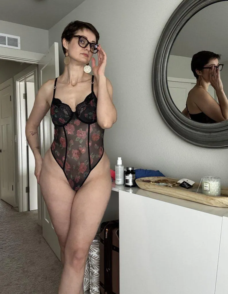 I love my hips posted by masha_nova