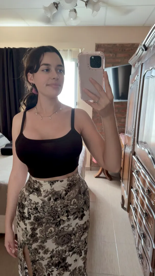 I love my outfit posted by Lopsided_Lunch_5812