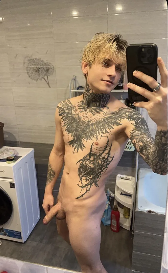 I love my slender build, hope you like it too posted by softfawnn