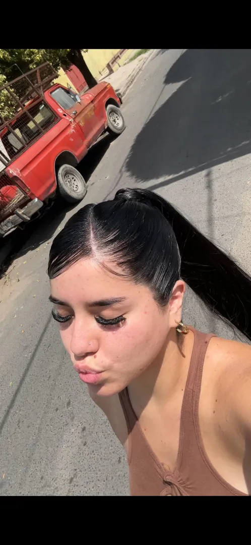 I love ponytails posted by georginaqueenn