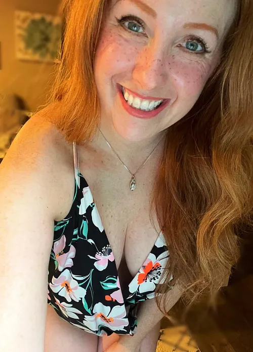 I love this downblouse top by Nursedudz1980