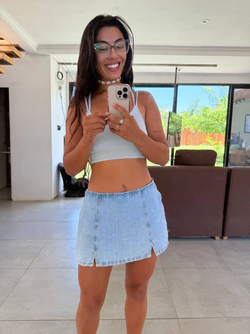 i love this outfit, i feel so sexy posted by Angifiufiu