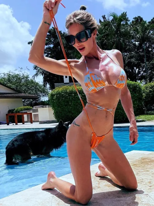 I love this sexy bikini by kimboslice-23