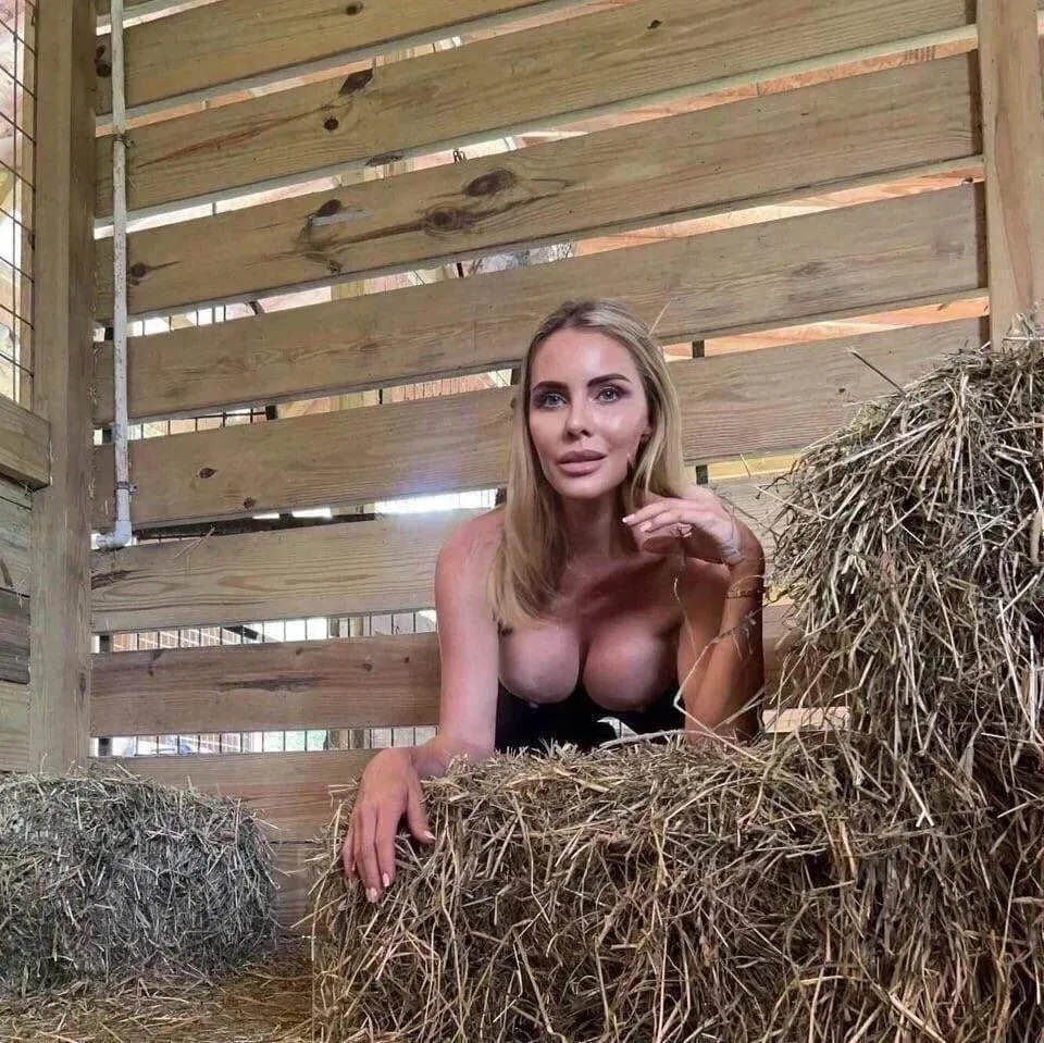 I love to play in the hayloft posted by kimboslice-23