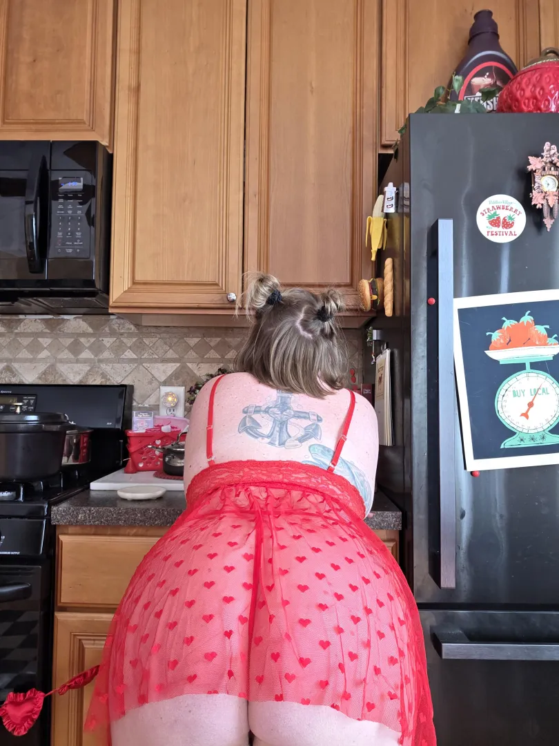 I Love to Show Off in New Sets posted by TheRealSim1