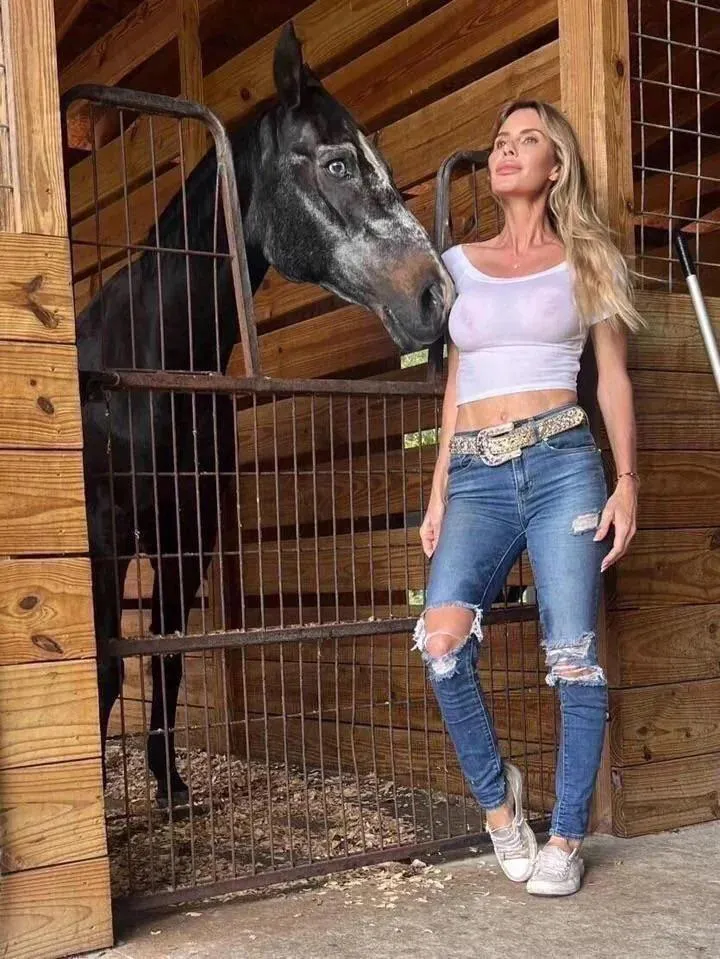 I love to tease the boys on the farm posted by kimboslice-23