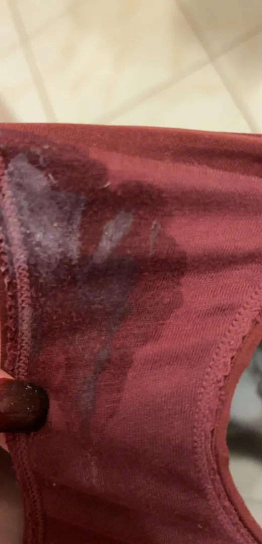 I love when he makes me soaking wet just by kissing me before bed posted by SmoothAsSrawberry