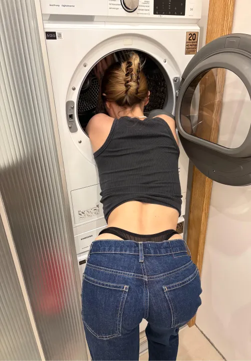 I love when my whaletail matches my outfit by AlisiaKey