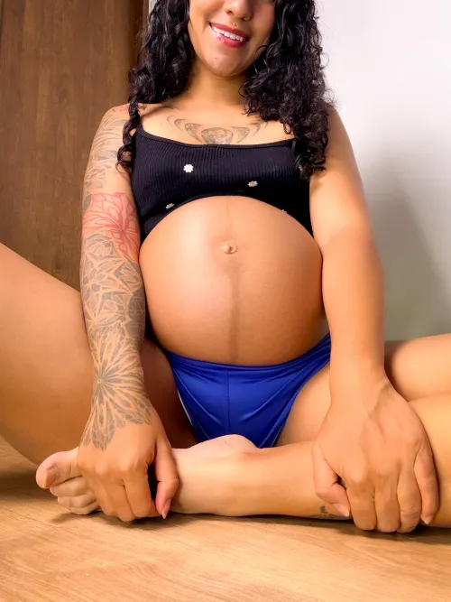 I miss this beautiful belly. by LovelyAnnie520