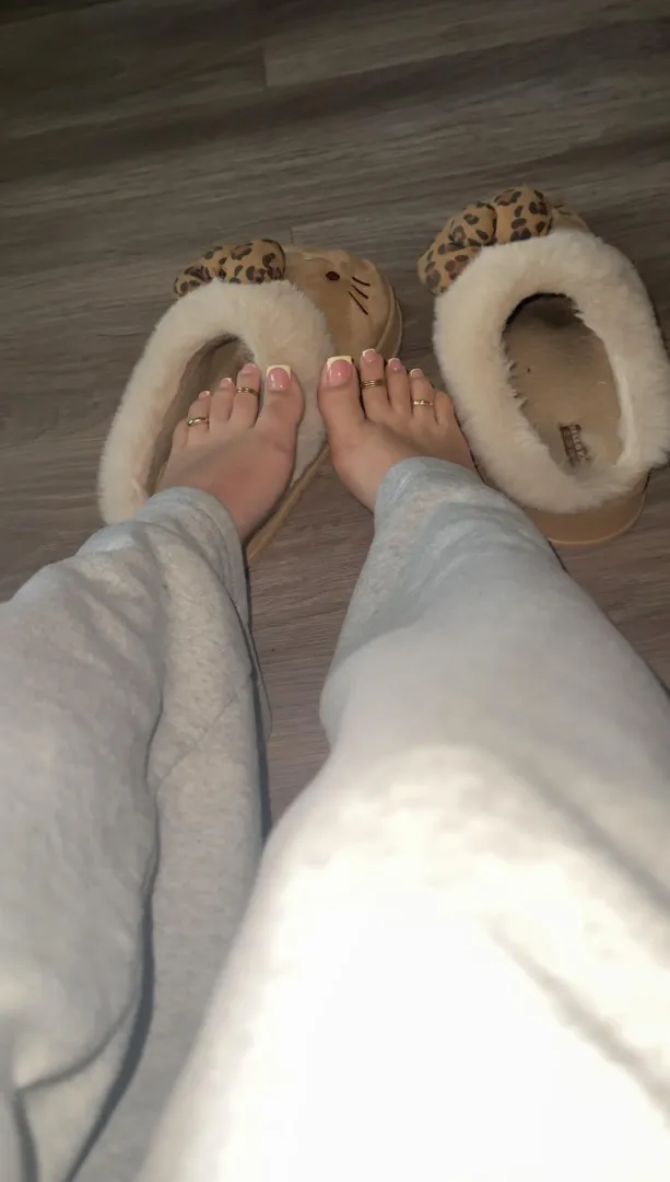 I need a foot massage posted by Rare-Move8267