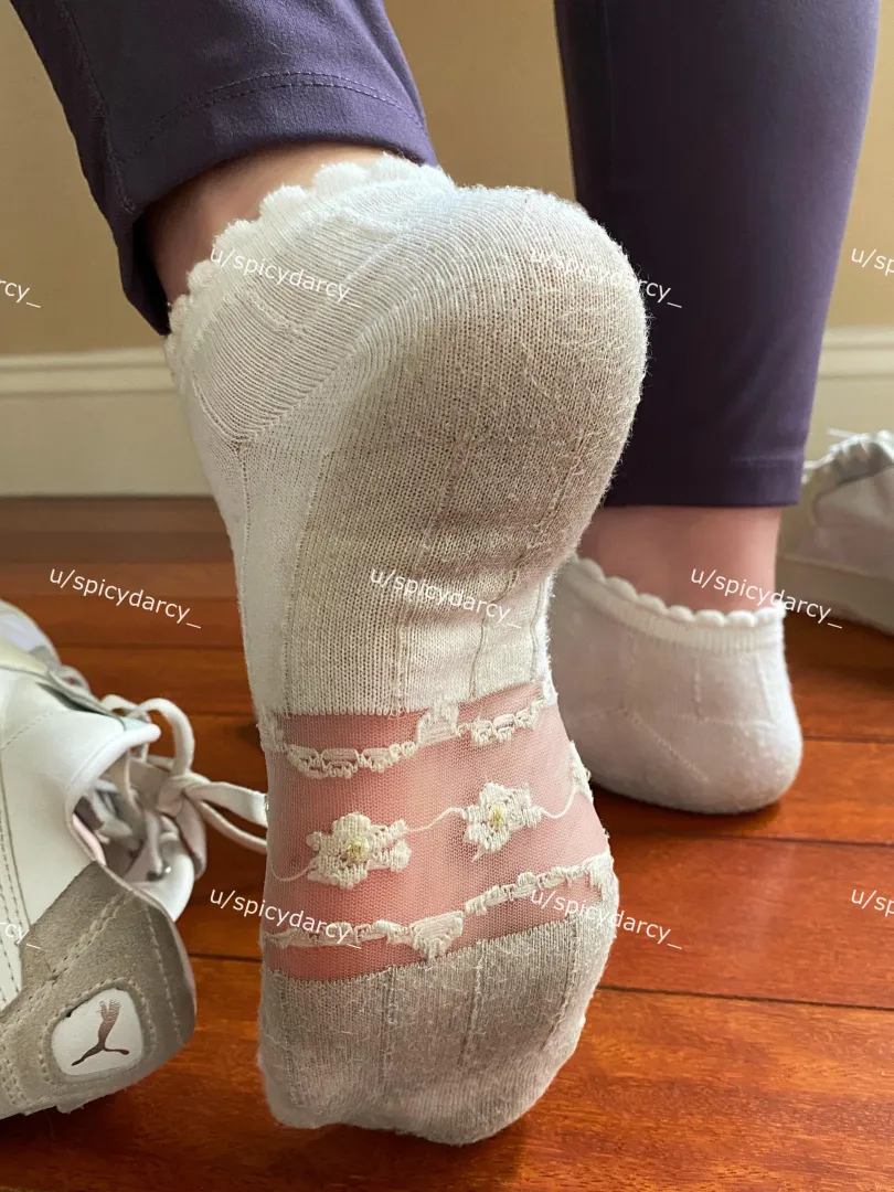 I need a good boy to suck my socks clean. Are you up for a challenge? [selling] [USA only] posted by Spicydarcy_