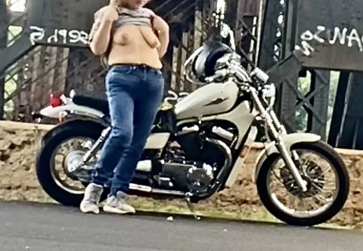 I need a new slave cylinder! Who knew that was a thing? It’s in bikes with hydraulic clutch systems.  Now we both know.  by ResmayVWaters