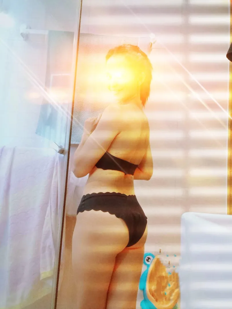 I need someone to make me hot  and sweaty  posted by Excellent-Fun4314