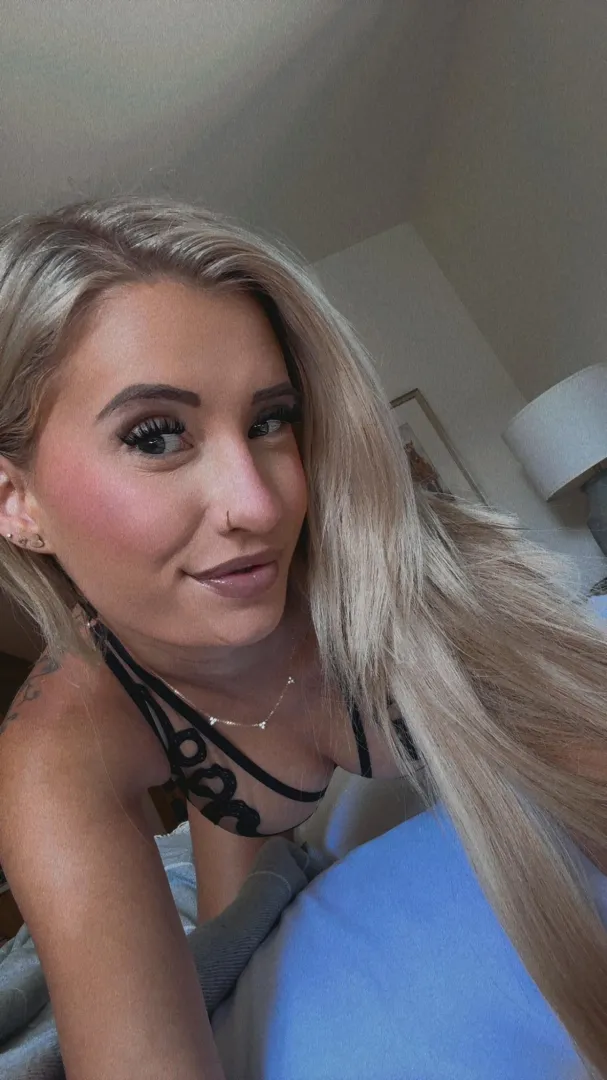 I need to sit somewhere, i think your dick is the best place, right? posted by aria_adams