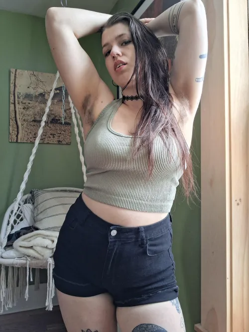 I never listen when people tell me to shave by inked_emma_honey