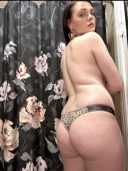 I offer lots of add ons , pictures included  I offer 2 day , 3 day & 5 day wear! Grab you a pair of smelly panties [selling] [usa] by stonerleigh22