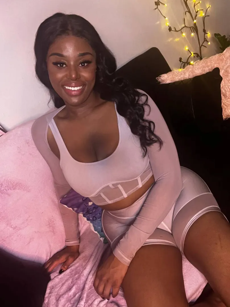 I promise you will like it down there.. posted by bbcTransLiraqueen