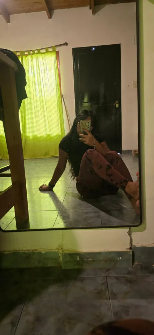 I put in the work to build these curves while you just sit there and worship posted by Virtualuuxx