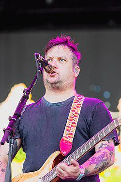  I put my dick into a cop's ass, because I'm gay  posted by he_fogg_my_ass_sobad