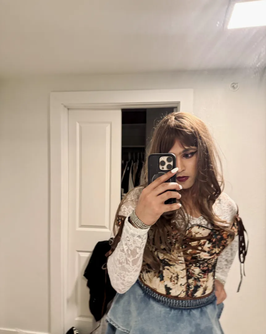 I really feel the need to be degraded tonight  posted by sissyfemmefatale